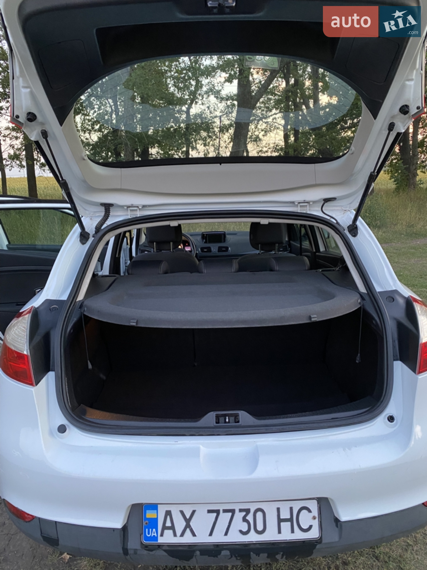 2012 Renault Megane - мініатюра 13