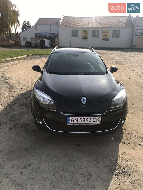 Универсал Renault Megane 2012 в Киеве фото 13 Универсал Renault Megane 2012 в Киеве