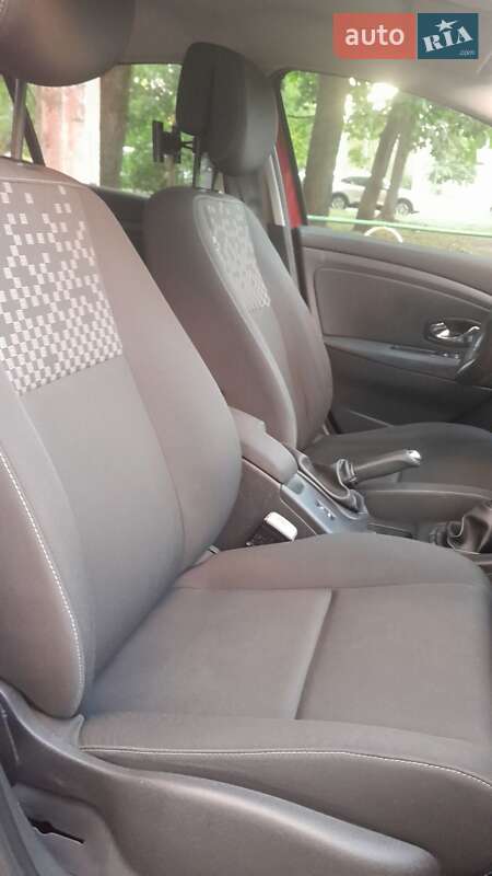 Хэтчбек Renault Megane 2012 в Киеве