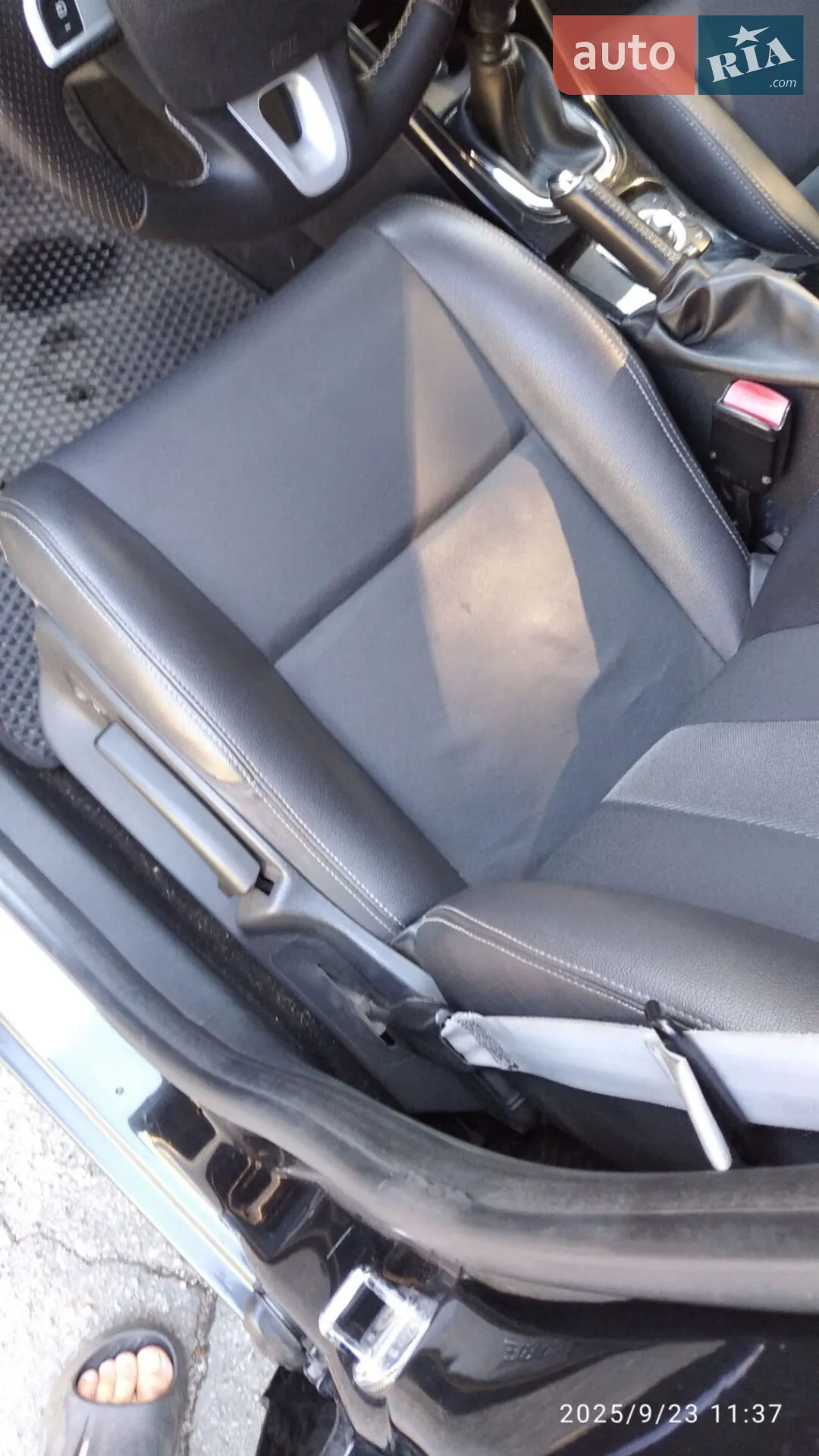 2012 Renault Megane - мініатюра 13