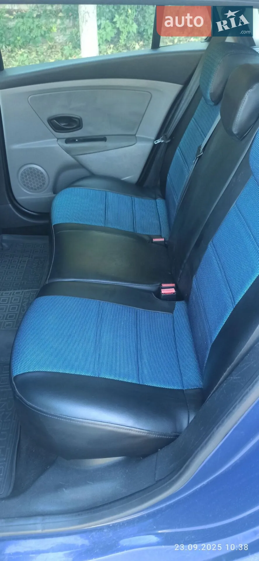 2010 Renault Megane - мініатюра 5