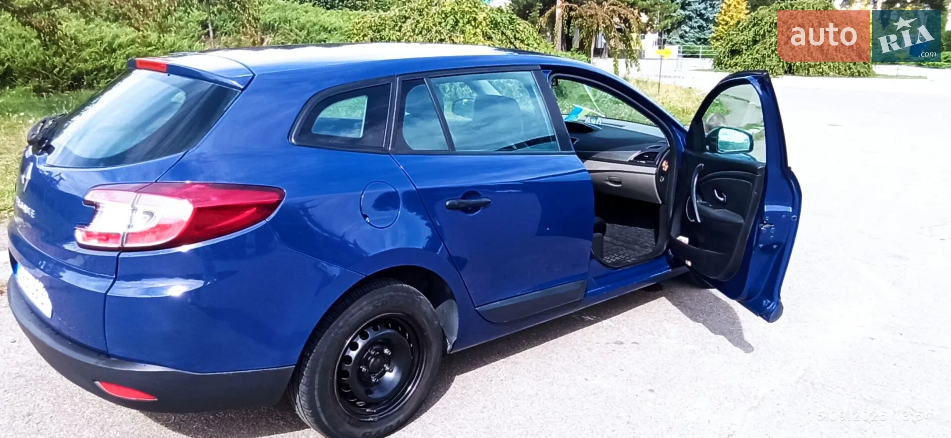 2010 Renault Megane - мініатюра 17