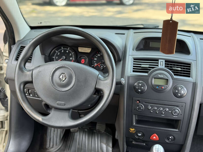 Седан Renault Megane 2006 в Виннице фото 12 Седан Renault Megane 2006 в Виннице