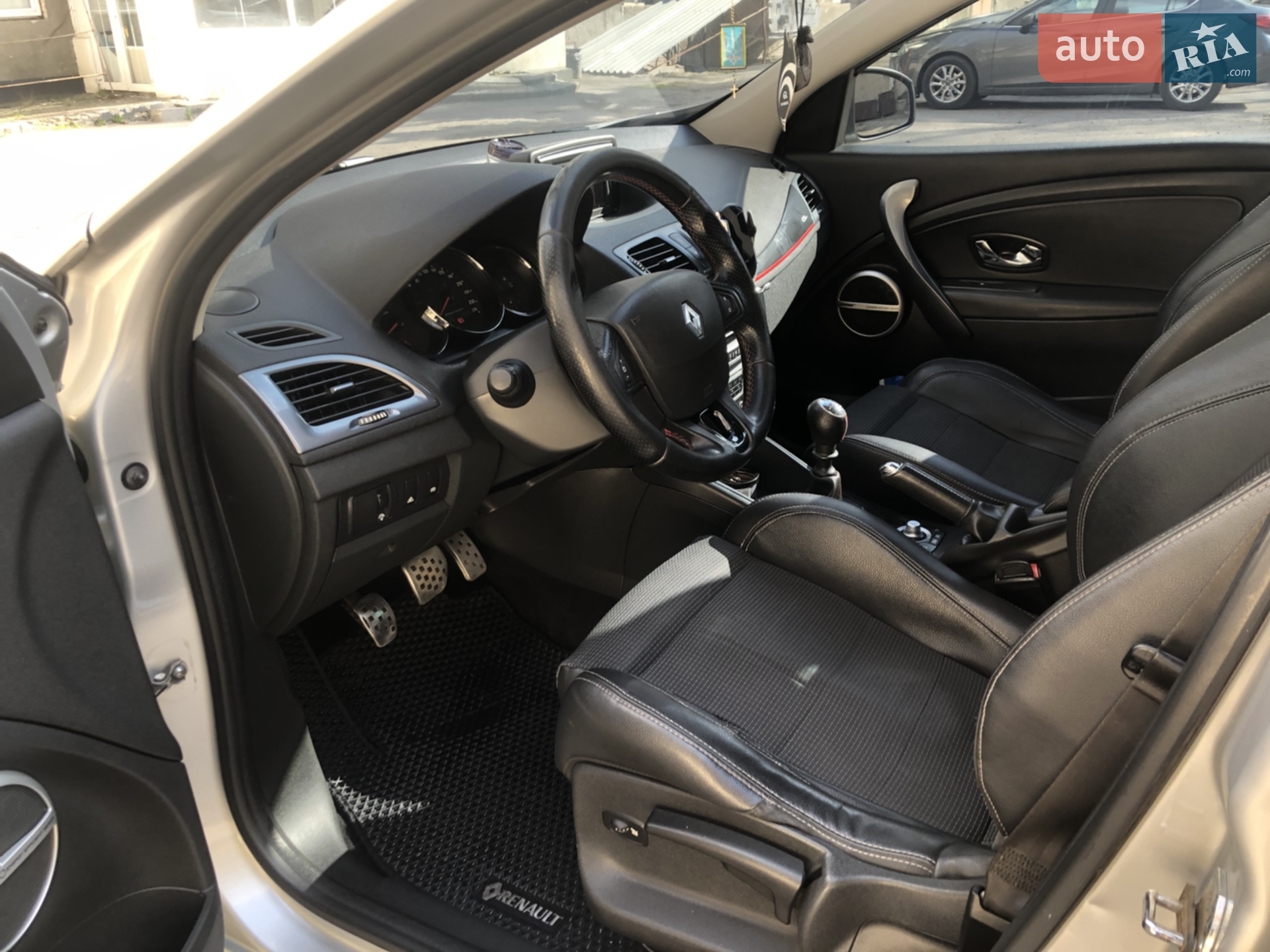 2012 Renault Megane - мініатюра 11