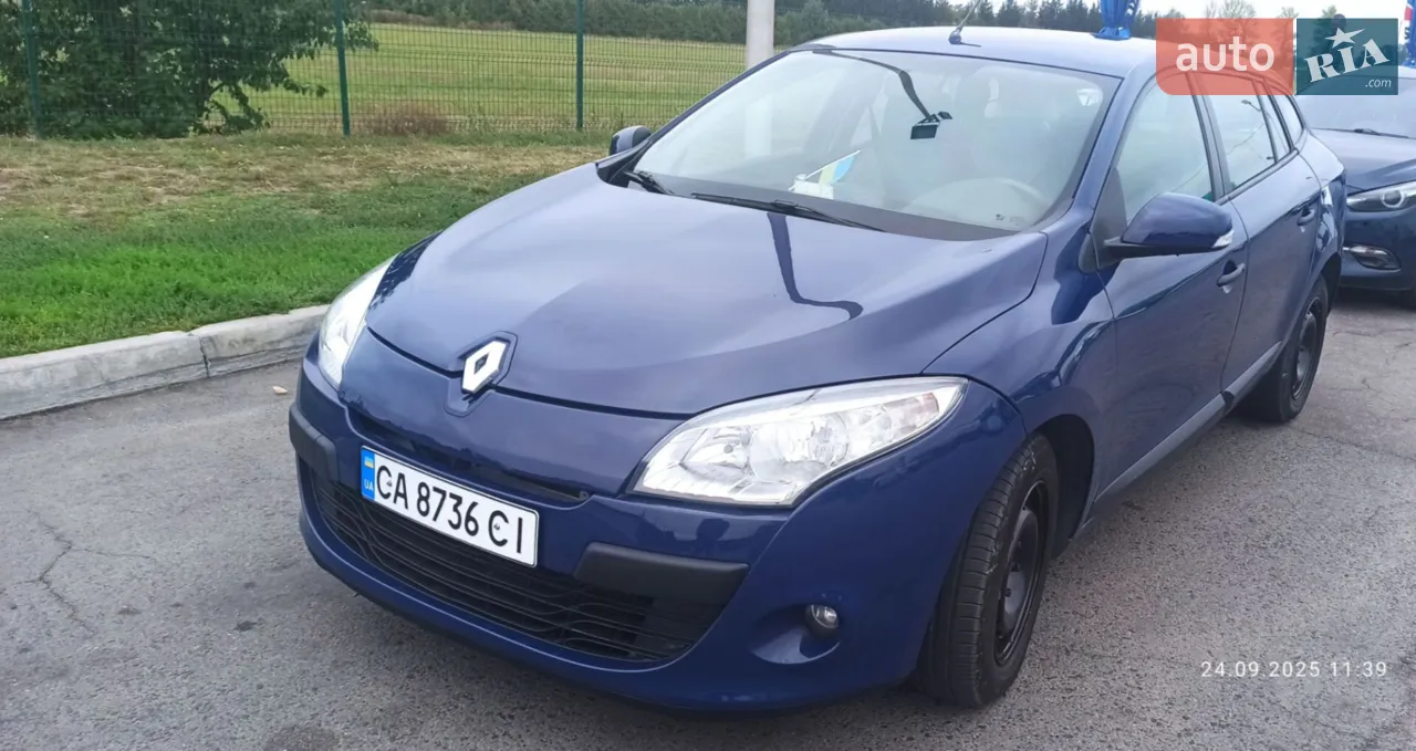 2010 Renault Megane - мініатюра 34
