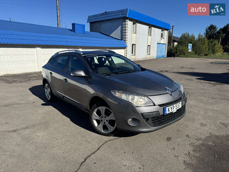 Универсал Renault Megane 2010 в 
