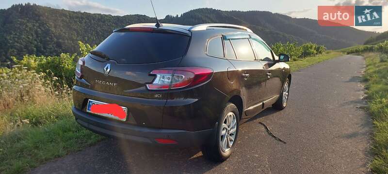 Универсал Renault Megane 2013 в Николаеве фото 23 Универсал Renault Megane 2013 в Николаеве