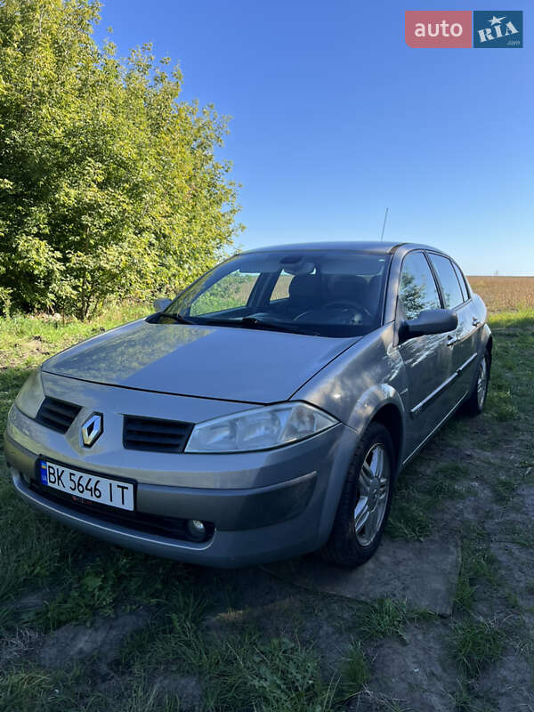 Седан Renault Megane 2004 в Ровно