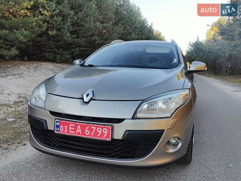 Универсал Renault Megane 2010 в Киеве