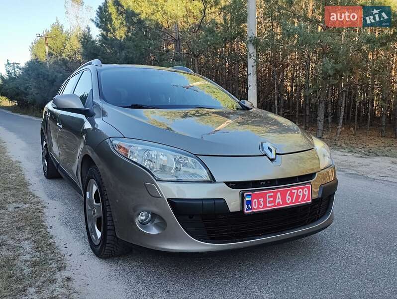 Универсал Renault Megane 2010 в Киеве