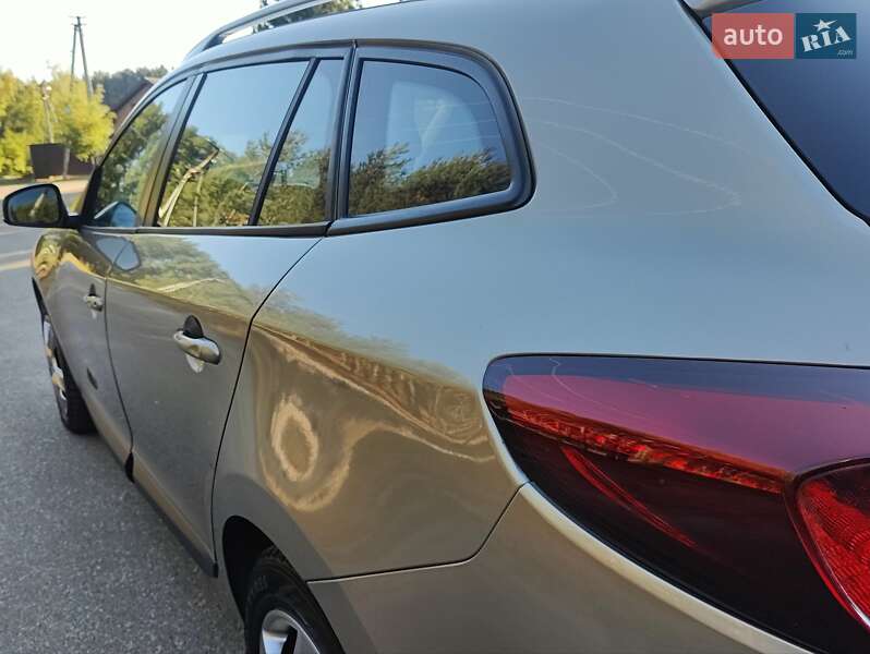 Универсал Renault Megane 2010 в Киеве