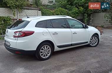 Универсал Renault Megane 2010 в 