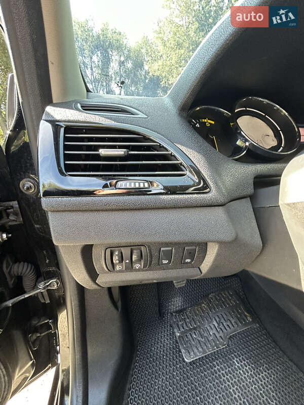 Универсал Renault Megane 2015 в Борисполе фото 7 Универсал Renault Megane 2015 в Борисполе