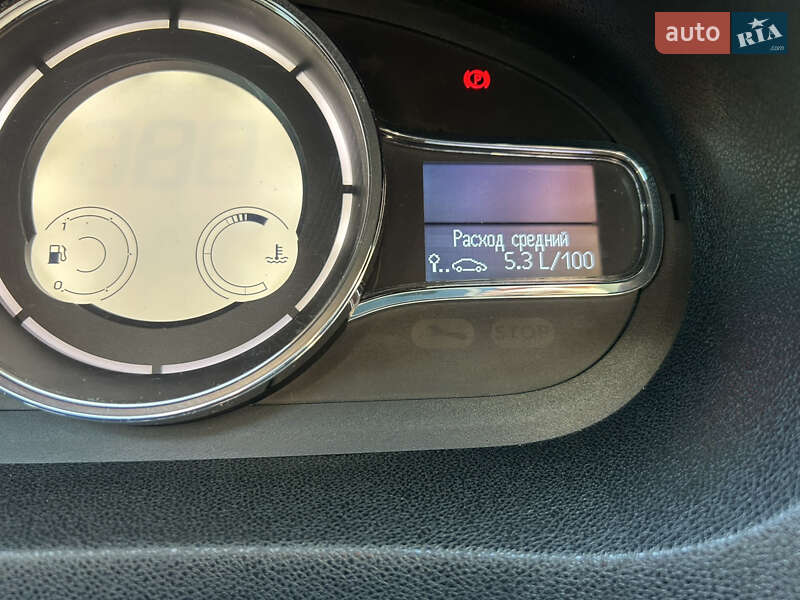 Универсал Renault Megane 2015 в Борисполе фото 6 Универсал Renault Megane 2015 в Борисполе