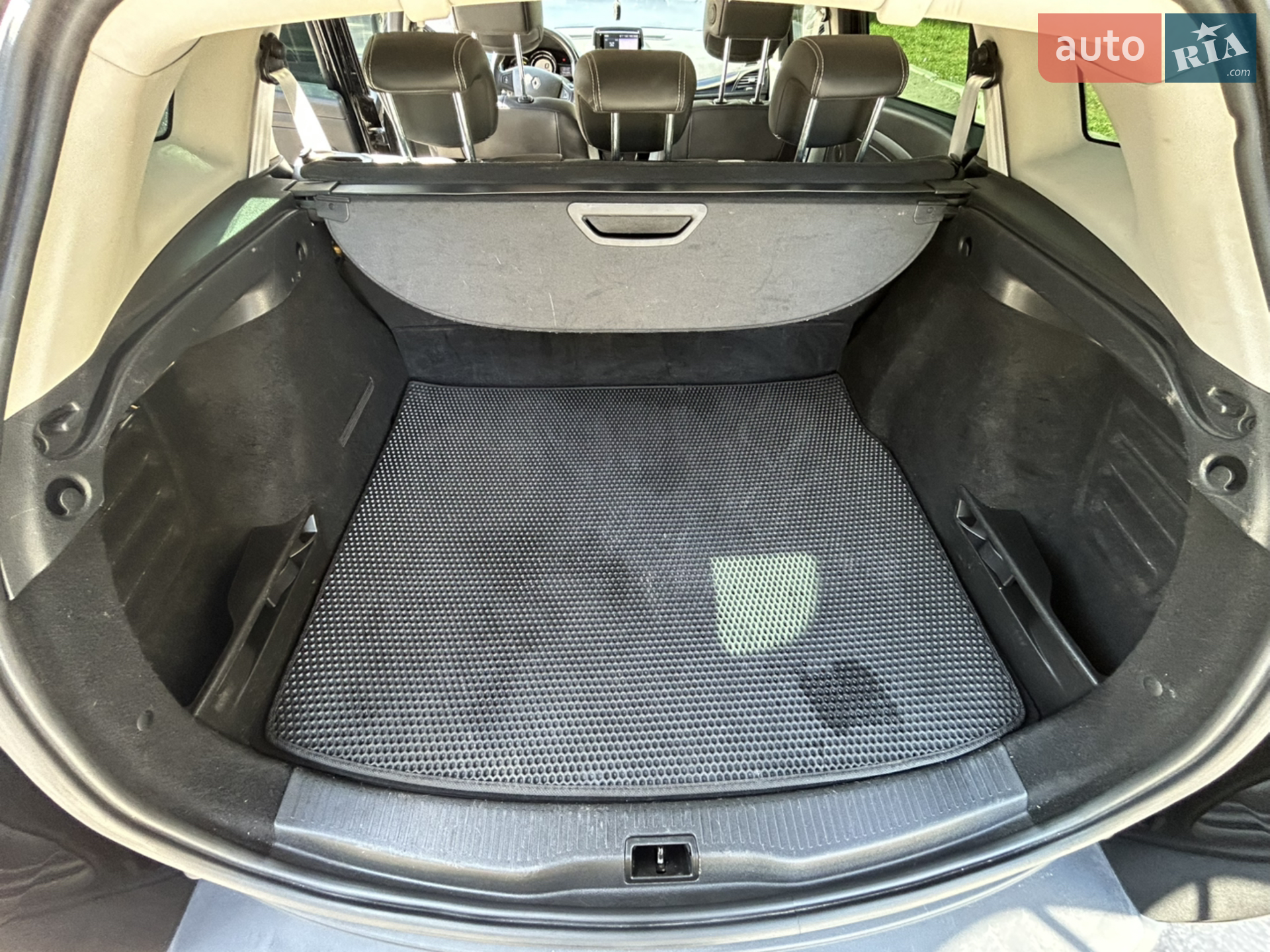 2015 Renault Megane - мініатюра 44