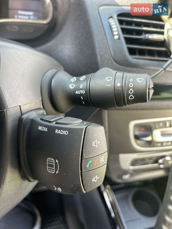 Универсал Renault Megane 2015 в Борисполе фото 47 Универсал Renault Megane 2015 в Борисполе