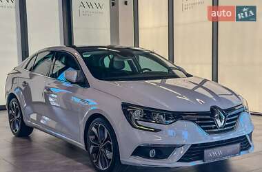 Седан Renault Megane 2018 в 