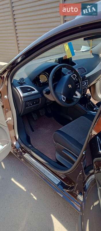 Универсал Renault Megane 2011 в Одессе фото 35 Универсал Renault Megane 2011 в Одессе