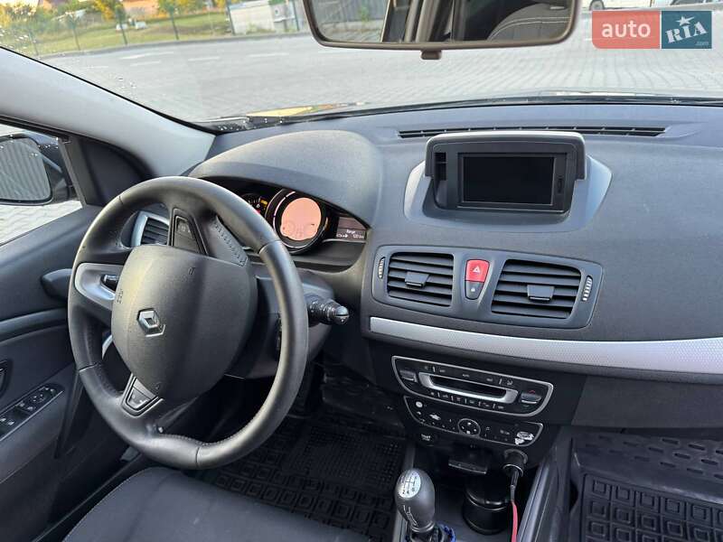 Універсал Renault Megane 2011 в Кам'янець-Подільському фото 3 Універсал Renault Megane 2011 в Кам'янець-Подільському