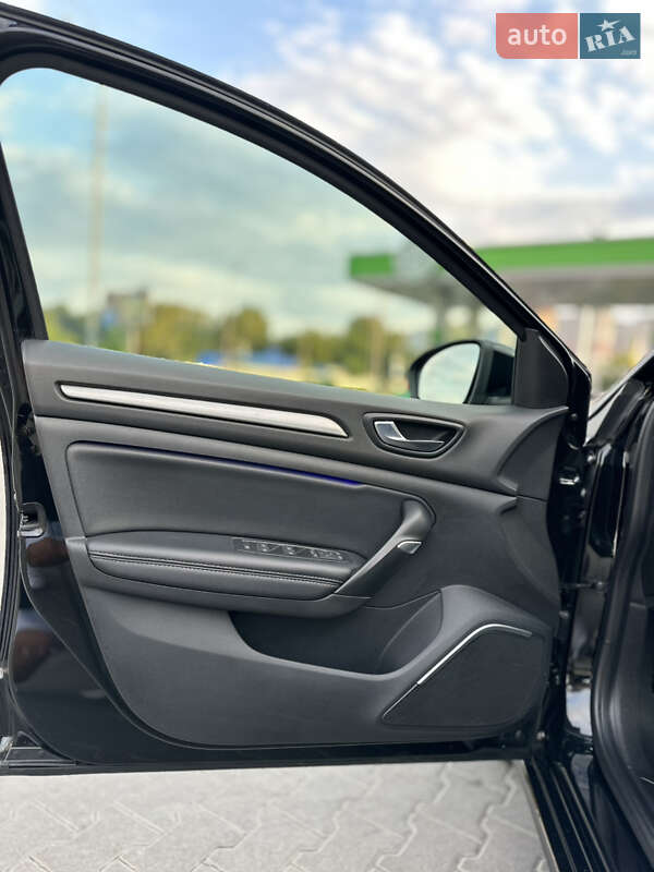 Універсал Renault Megane 2019 в Києві фото 25 Універсал Renault Megane 2019 в Києві