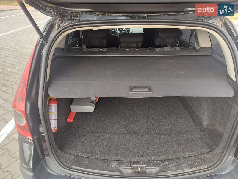 Универсал Renault Megane 2005 в Житомире фото 8 Универсал Renault Megane 2005 в Житомире