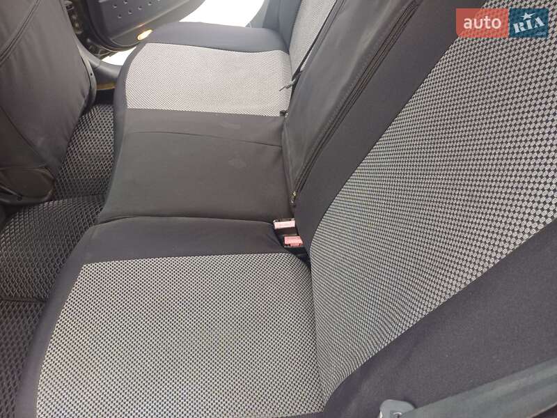 Универсал Renault Megane 2005 в Житомире фото 10 Универсал Renault Megane 2005 в Житомире