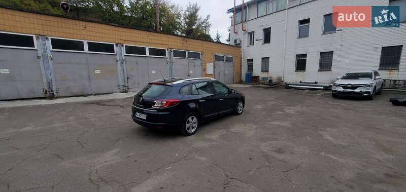 Универсал Renault Megane 2009 в Киеве фото 5 Универсал Renault Megane 2009 в Киеве