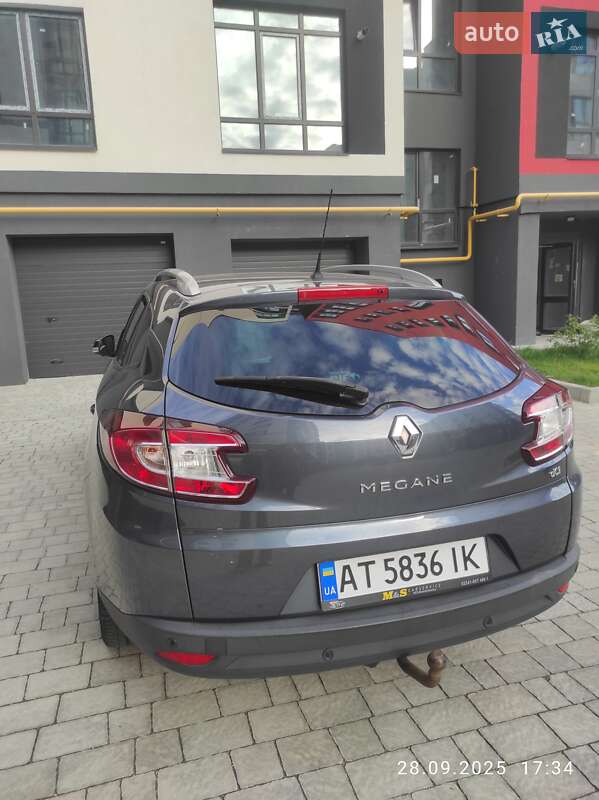 Универсал Renault Megane 2015 в Ивано-Франковске фото 3 Универсал Renault Megane 2015 в Ивано-Франковске