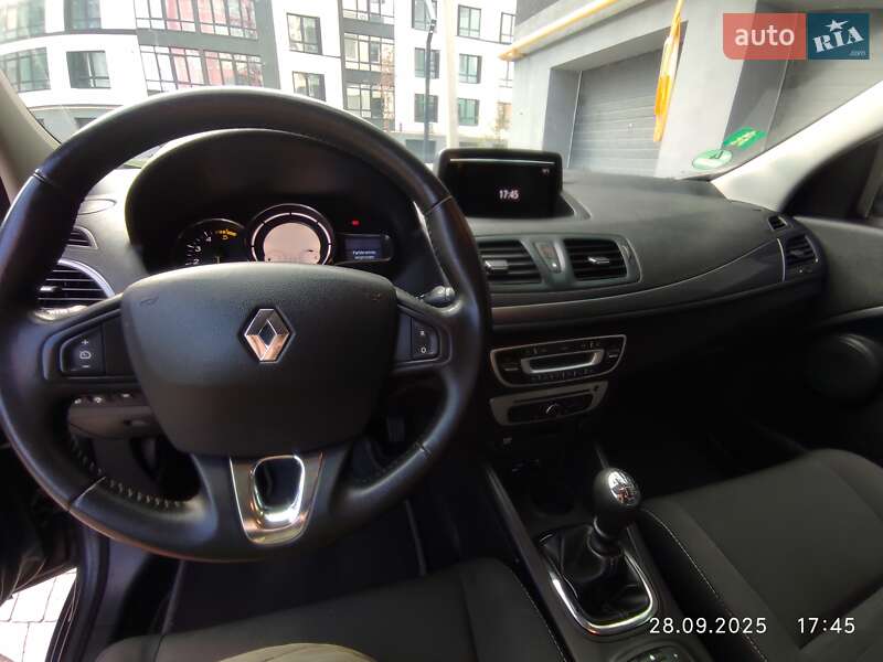 Универсал Renault Megane 2015 в Ивано-Франковске фото 36 Универсал Renault Megane 2015 в Ивано-Франковске