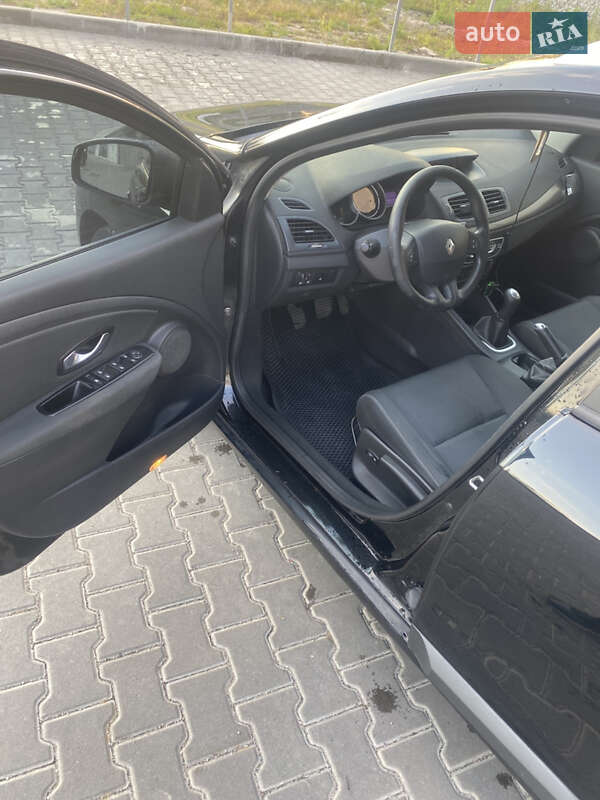 Универсал Renault Megane 2011 в Житомире фото 9 Универсал Renault Megane 2011 в Житомире