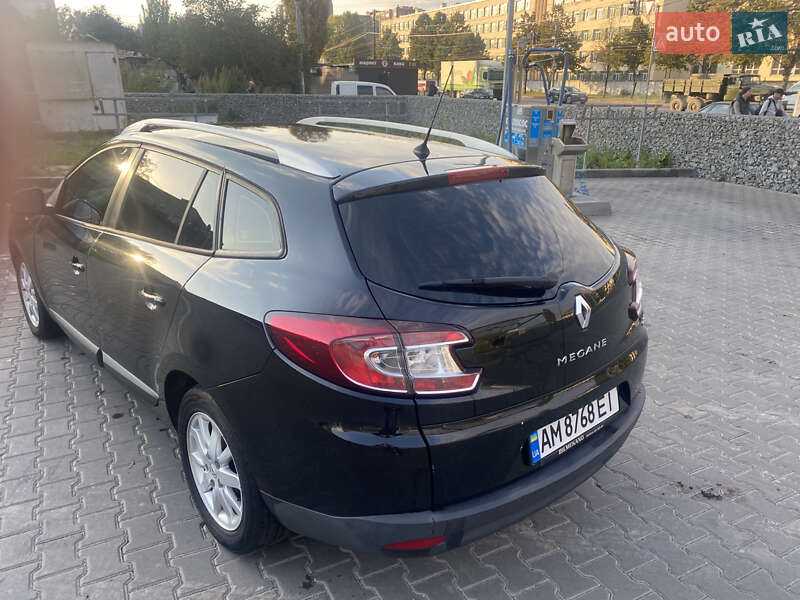 Универсал Renault Megane 2011 в Житомире фото 12 Универсал Renault Megane 2011 в Житомире