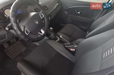 Универсал Renault Megane 2012 в 