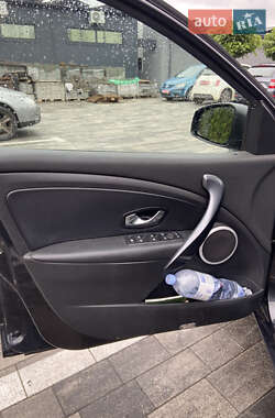 Универсал Renault Megane 2011 в 