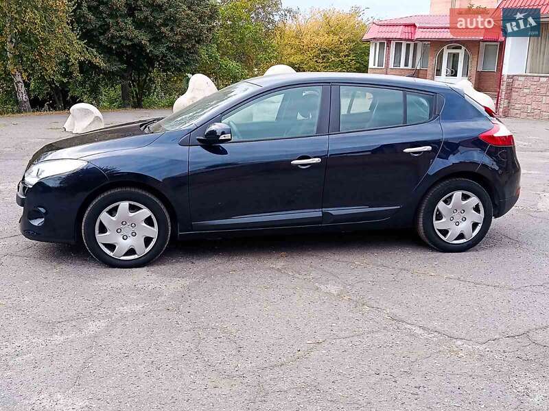 Хэтчбек Renault Megane 2010 в Полтаве
