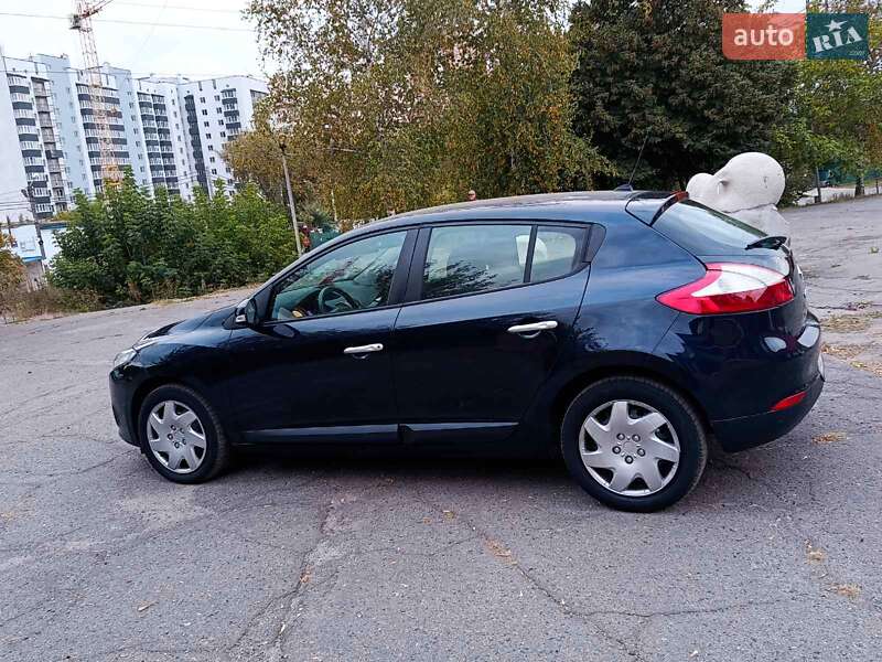 Хэтчбек Renault Megane 2010 в Полтаве