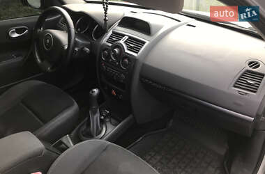 Купе Renault Megane 2008 в 