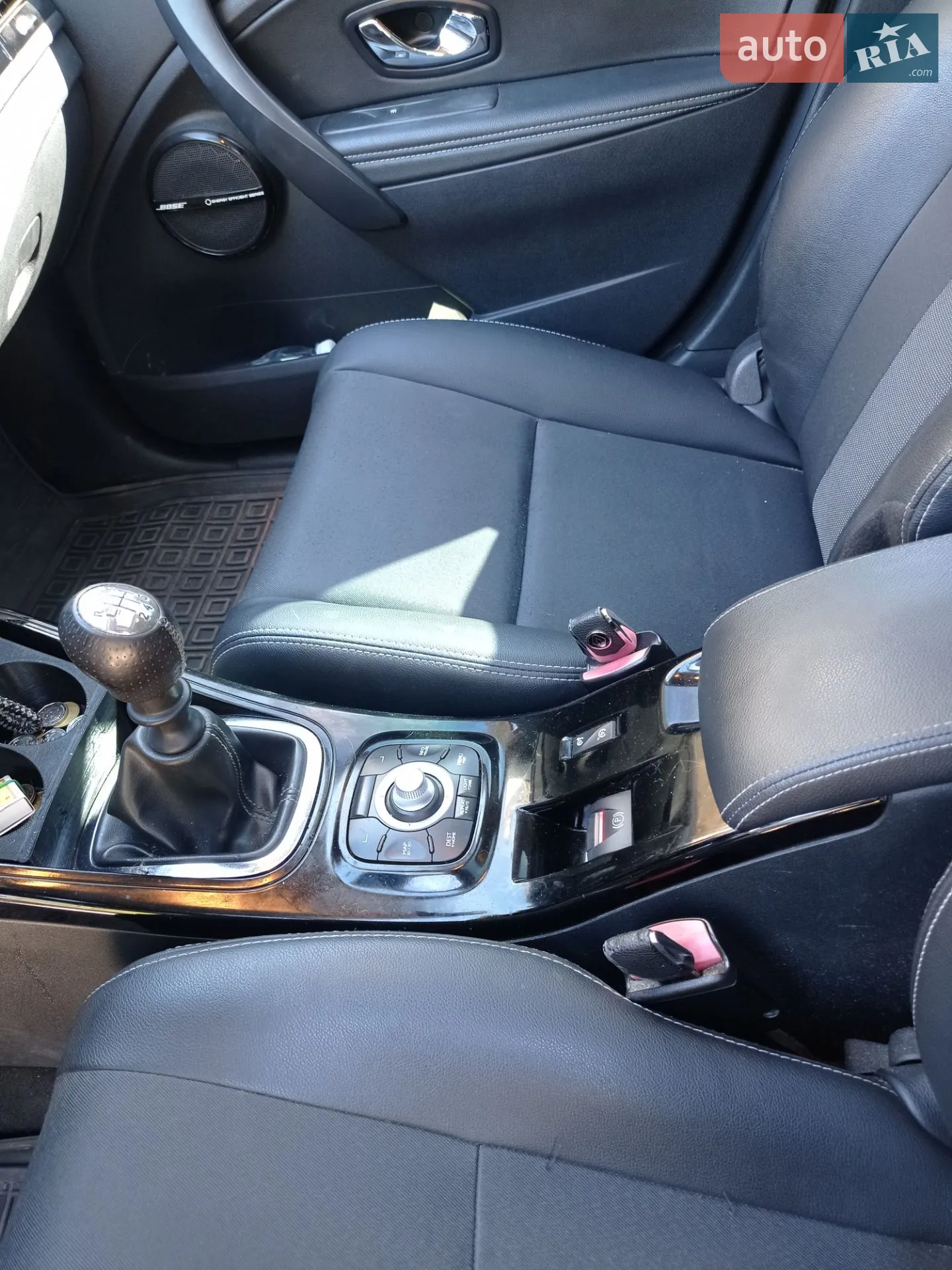 2013 Renault Megane - мініатюра 23