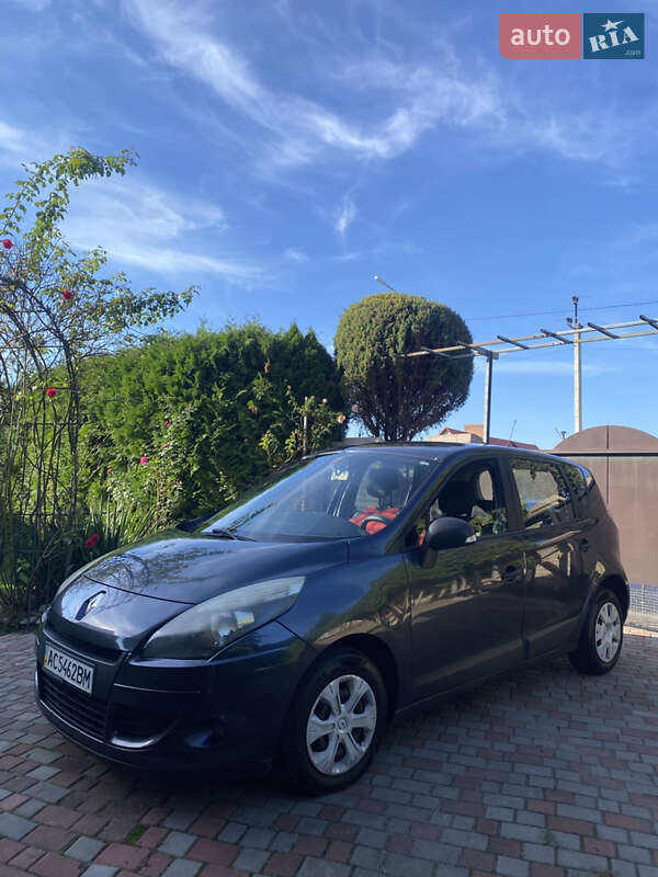 Универсал Renault Megane 2009 в Луцке фото 11 Универсал Renault Megane 2009 в Луцке