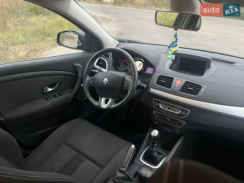 Хэтчбек Renault Megane 2009 в Сумах фото 19 Хэтчбек Renault Megane 2009 в Сумах