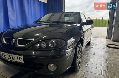 Купе Renault Megane 2000 в Городке