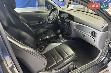 Купе Renault Megane 2000 в 