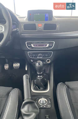 Универсал Renault Megane 2011 в 
