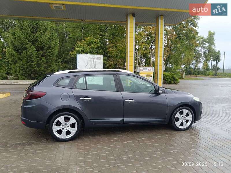 Универсал Renault Megane 2009 в Городке