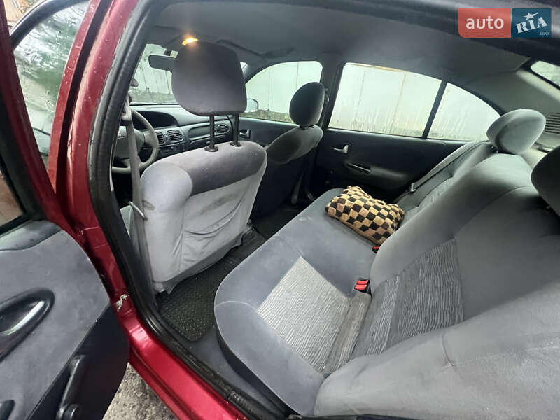 Седан Renault Megane 2002 в Белой Церкви