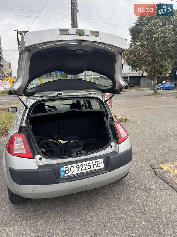 Хэтчбек Renault Megane 2005 в Киеве