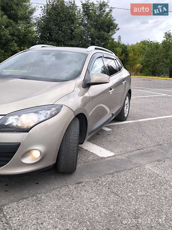 Универсал Renault Megane 2011 в Черновцах