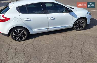 Хэтчбек Renault Megane 2014 в 