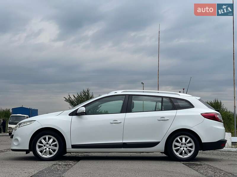 Универсал Renault Megane 2011 в Ужгороде фото 9 Универсал Renault Megane 2011 в Ужгороде