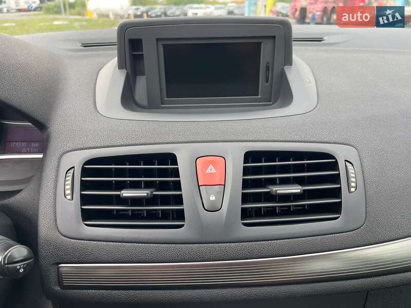 Универсал Renault Megane 2011 в Ужгороде фото 28 Универсал Renault Megane 2011 в Ужгороде