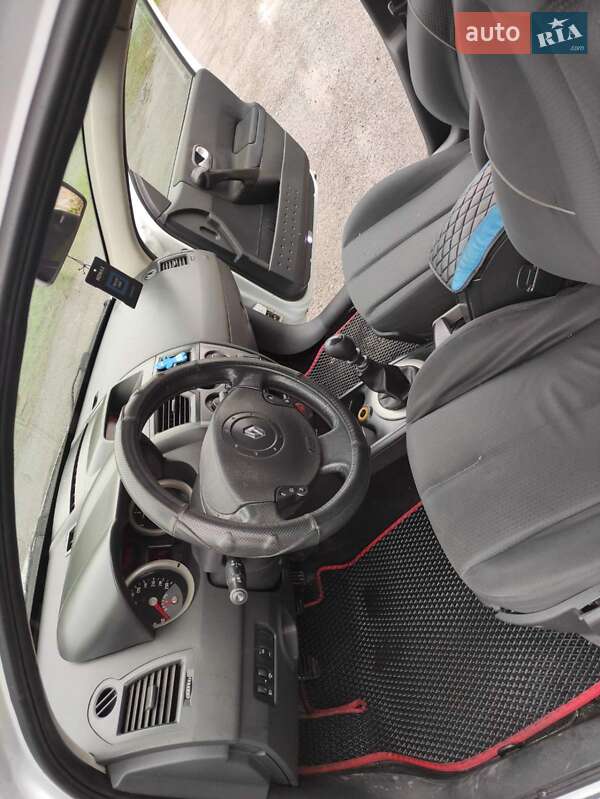 Универсал Renault Megane 2005 в Коломые фото 13 Универсал Renault Megane 2005 в Коломые